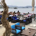 Karya فندق